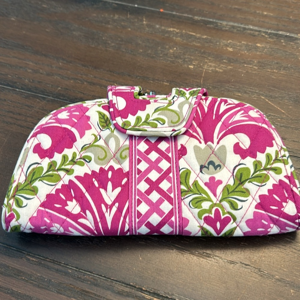 Vera Bradley Wallet. Pink green and white. - Picture 8 of 8